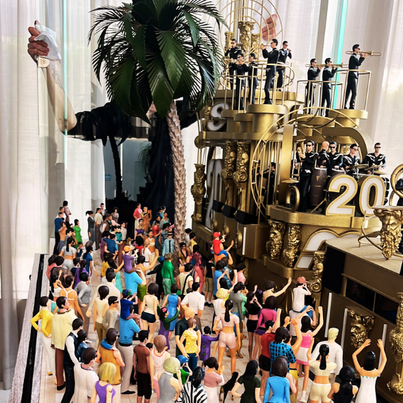 Carro alegórico conmemorativo de los 20 años de la BANDA MS